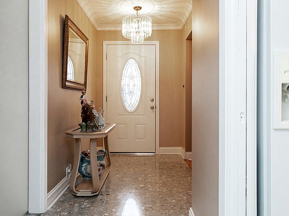 3rd image of 9228 Kolmar Ave