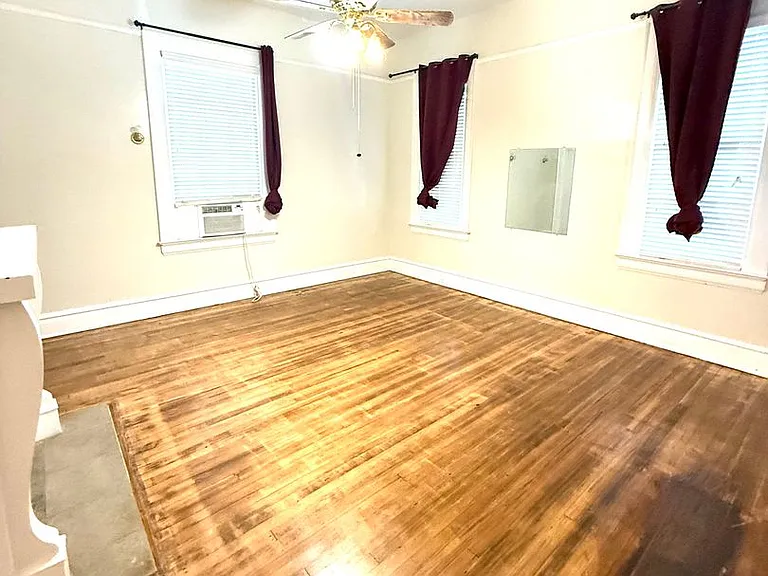 144 Clanton Ave — Photo 14