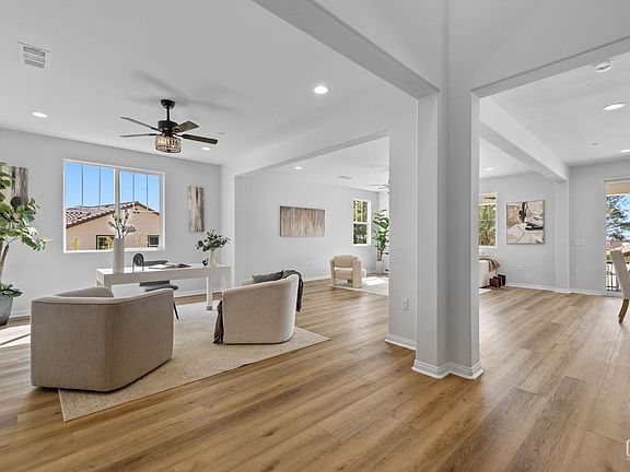 5th image of 5617 Levanto St