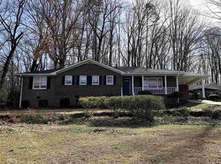 671 Waterworks Rd, Commerce, GA 30529