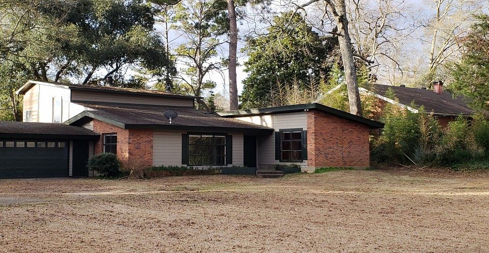 1st image of 1640 Gladney Dr