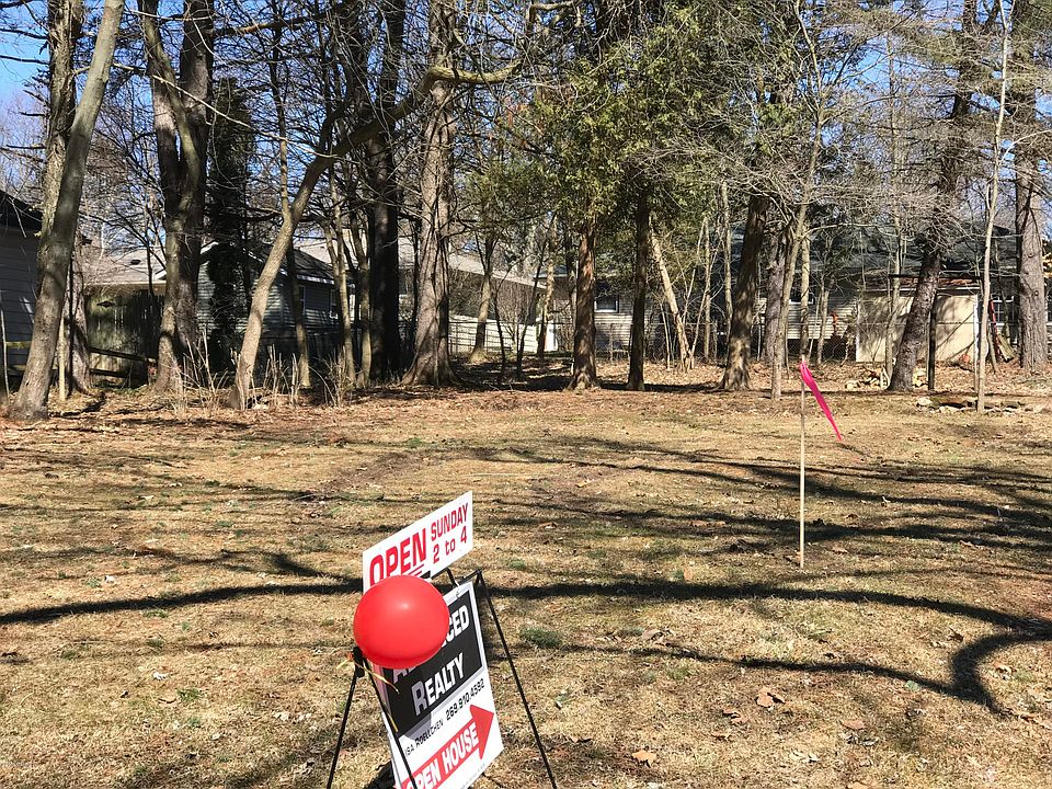 2446 Lorraine Ave, Kalamazoo, MI 49008 Zillow