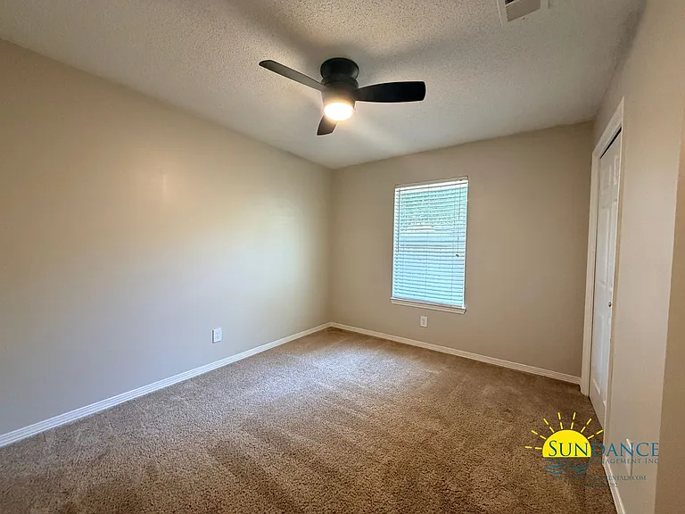 1897 Turnberry Ct — Photo 21