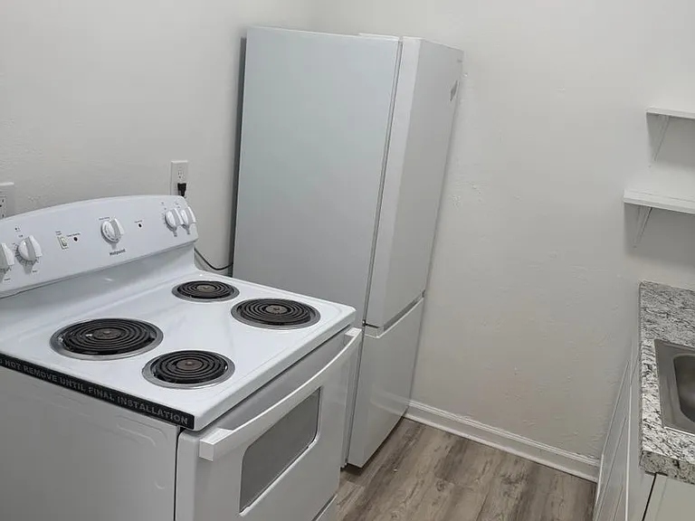 1824 N Gale Ave #1 — Photo 5