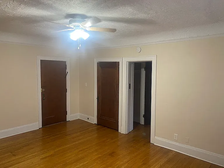 12039 Edgewater Dr #103 — Photo 10