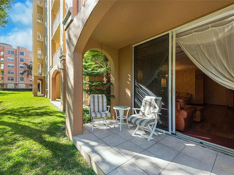 19601 E Country Club Dr #7102 — Photo 8