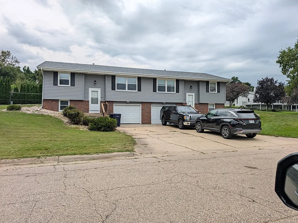 2311 Mole Ave #1