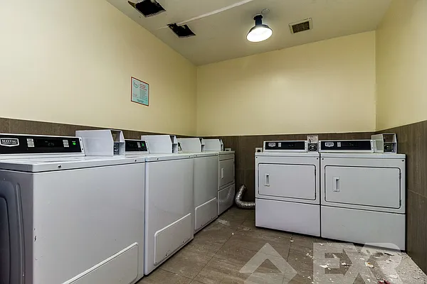 Rented by EXR | media 31