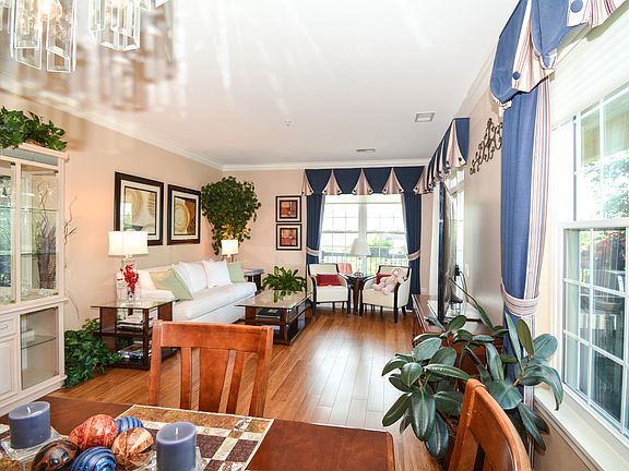 4th image of 12950 Meadow View Ct Unit 210