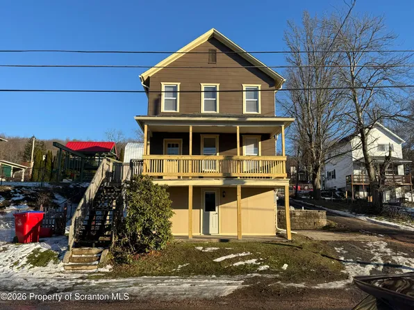 42 Archbald St, Carbondale, PA 18407