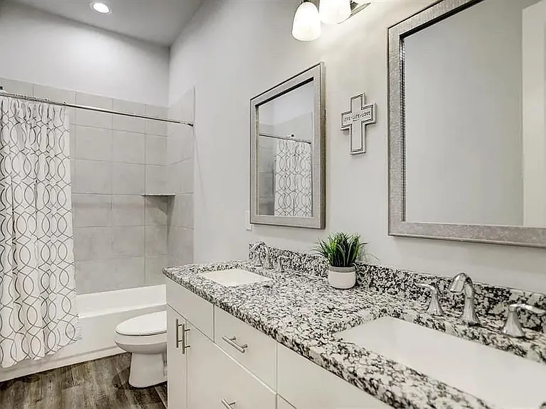 4906 Paradigm Ln — Photo 10