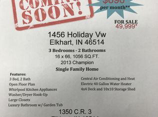 1456 Holiday View Dr, Elkhart, IN 46514