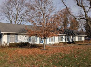 915 Summit Ave, Bluffton, IN 46714