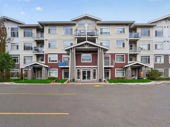 10 Auburn Bay Line SE #208, Calgary, AB T3M 1Y8