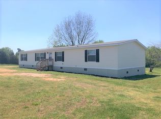 170 Cooper Rd, Campobello, SC 29322