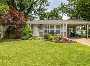 711 Bellflower Dr, Hazelwood, MO