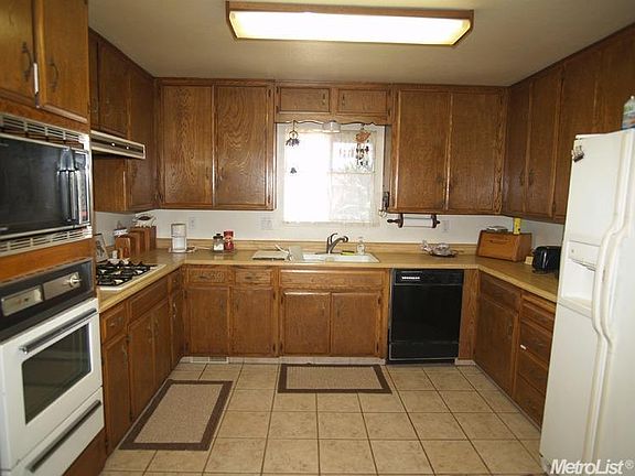 5th image of 1751 Gwendolyn Ave
