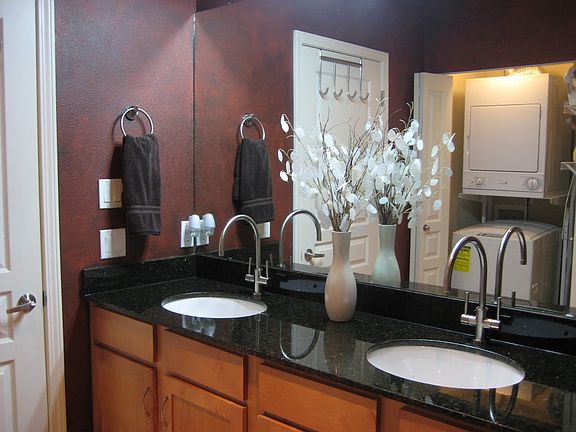 5th image of 5683 Waterman Blvd APT 11