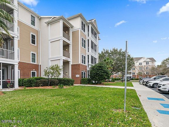 2nd image of 13364 BEACH Boulevard #427
