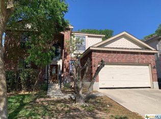 740 San Luis, New Braunfels, TX 78132