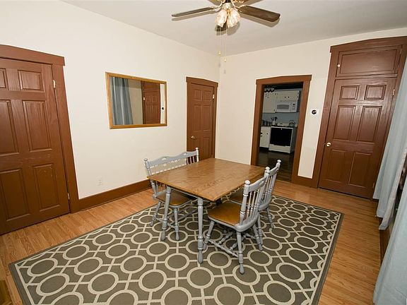 3rd image of 1124 N 16th St