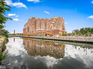 250 S President St APT 909, Baltimore, MD 21202