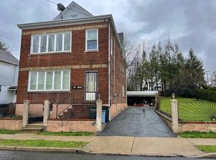 11 Oregon St, Clifton, NJ 07011