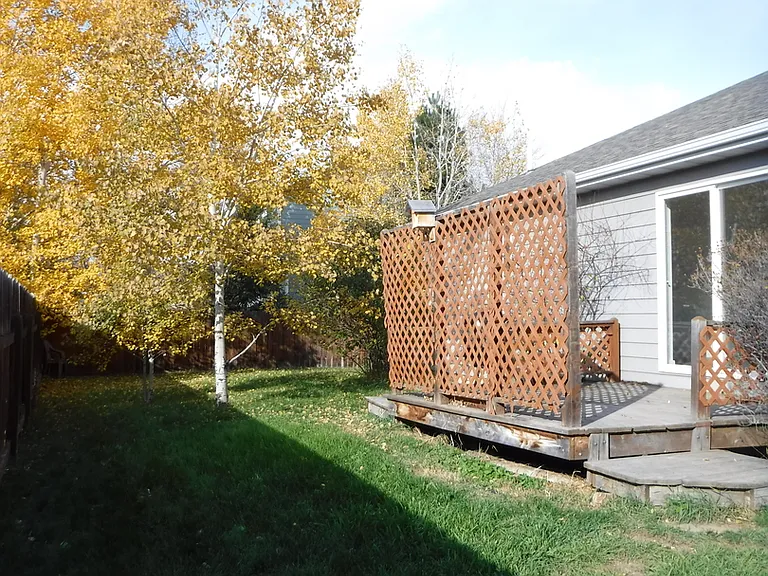 2716 W Villard St — Photo 2
