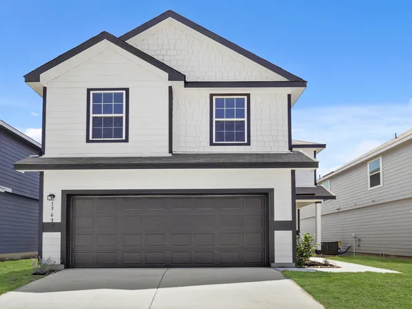 13632 Helton Pass, Saint Hedwig, TX 78152