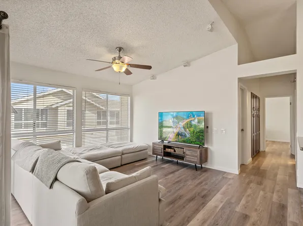 91-1088 Laaulu St APT 18D, Ewa Beach, HI 96706