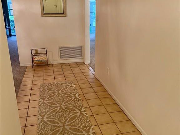 4th image of 2600 SE Ocean Blvd APT P7