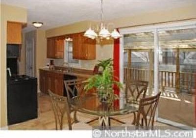 5th image of 1300 89th Ave NE