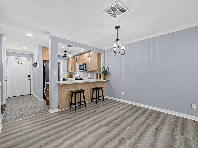 Another view of kitchen.