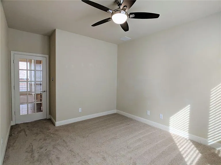 1824 Balboa Park Dr — Photo 14