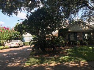 1931 Cheyenne River Cir, Sugar Land, TX 77478
