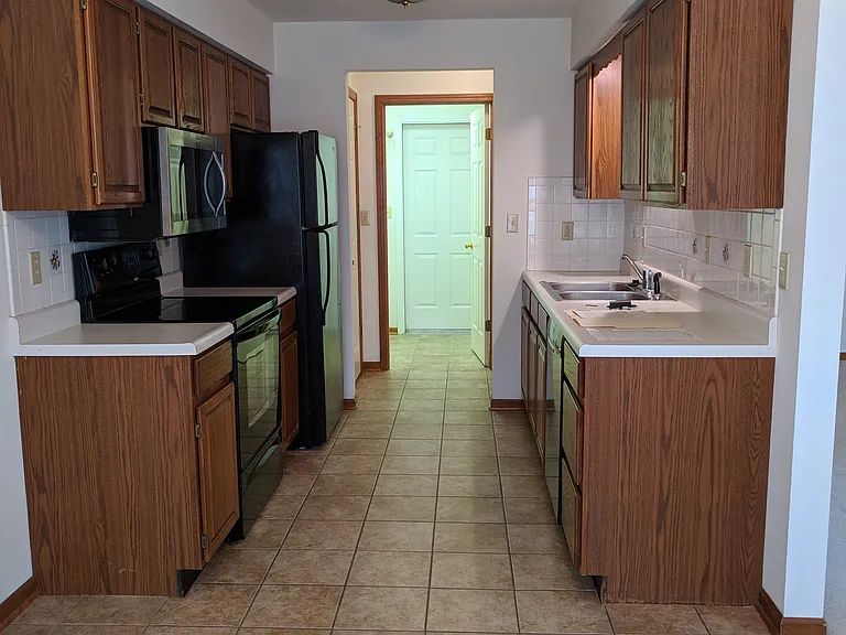 2807 Melody Ln — Photo 21