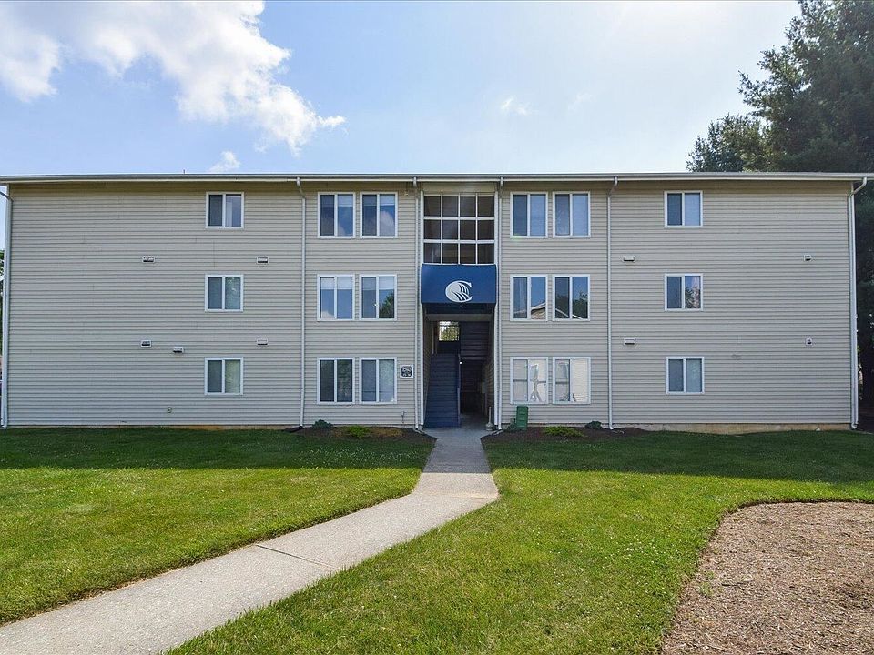 1st image of 1780 Liberty Ln APT 26