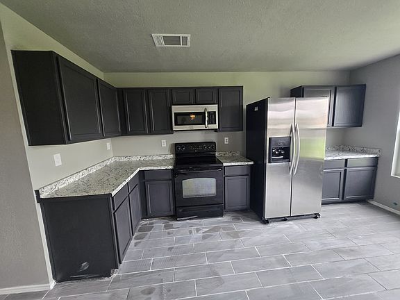 4th image of 5702 Marietta Dr