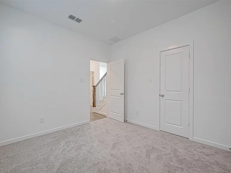 22111 Ingham Bluff Ln — Photo 35