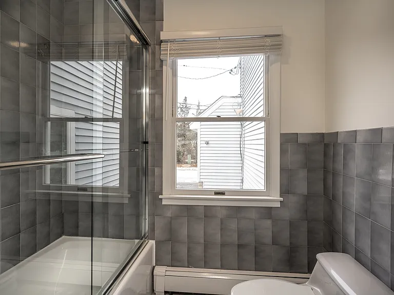 14 Deane Pl — Photo 28