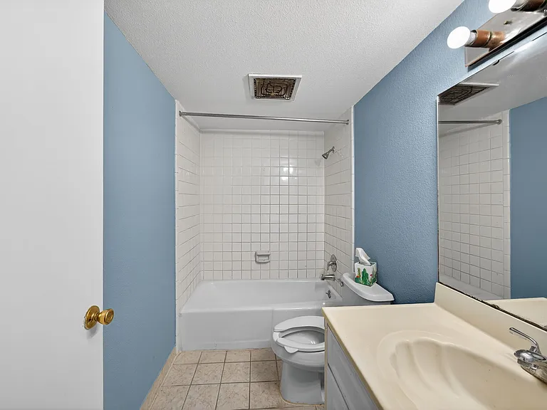 6718 Callaghan Rd #315 — Photo 21