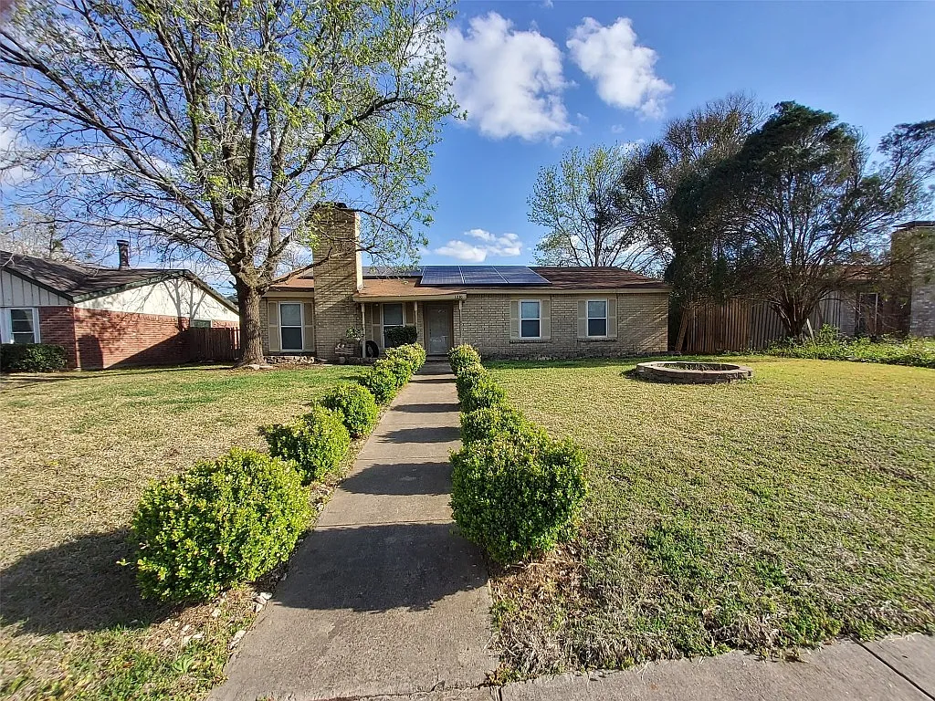 1230 Oakbluff Dr, Lancaster, TX 75146 | Zillow