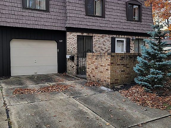2nd image of 537 Tollis Pkwy #104