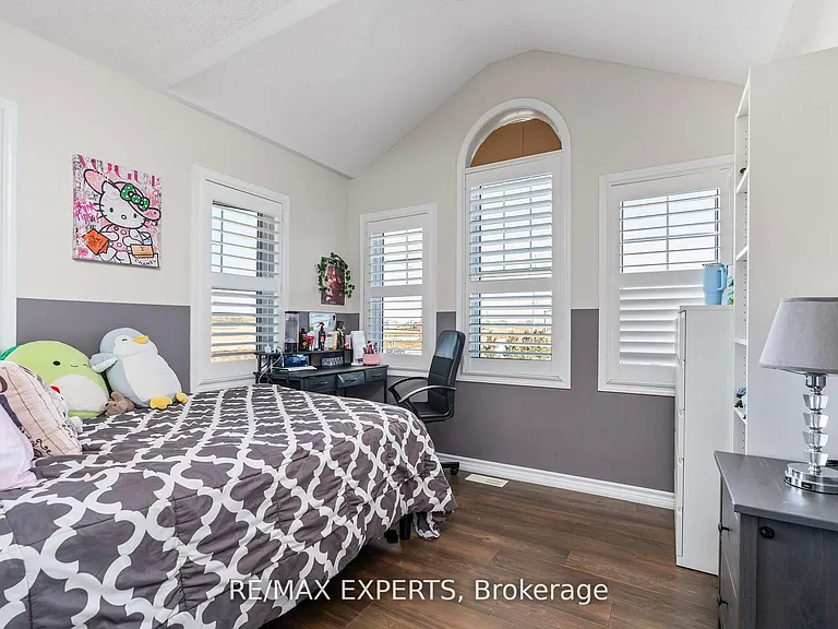 56 Donlamont Cir — Photo 28