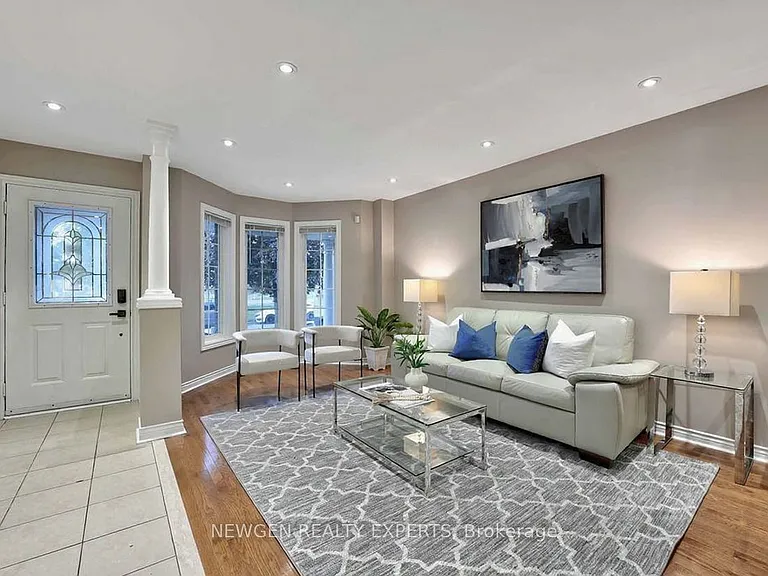 68 Root Cres E #UPPER — Photo 5