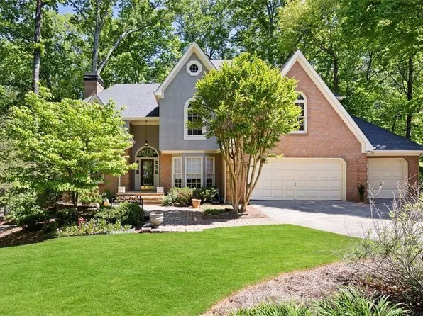 5616 Forkwood Dr NW, Acworth, GA 30101