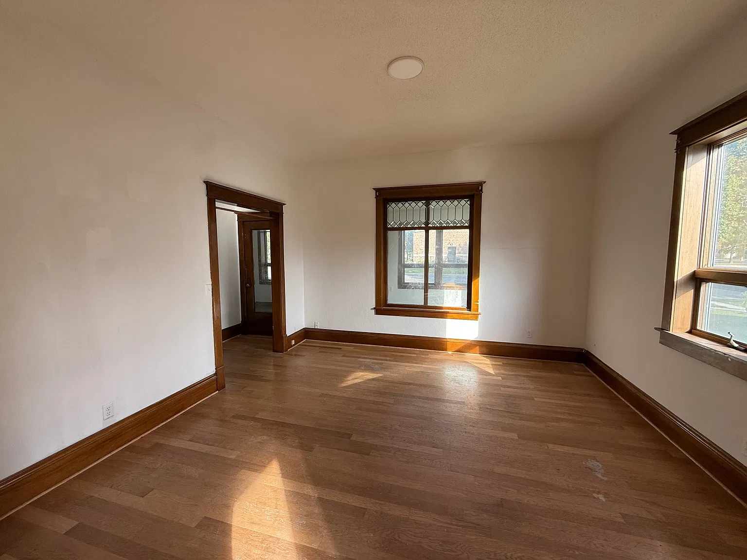 302 South 11th Street - 1 — Photo 3