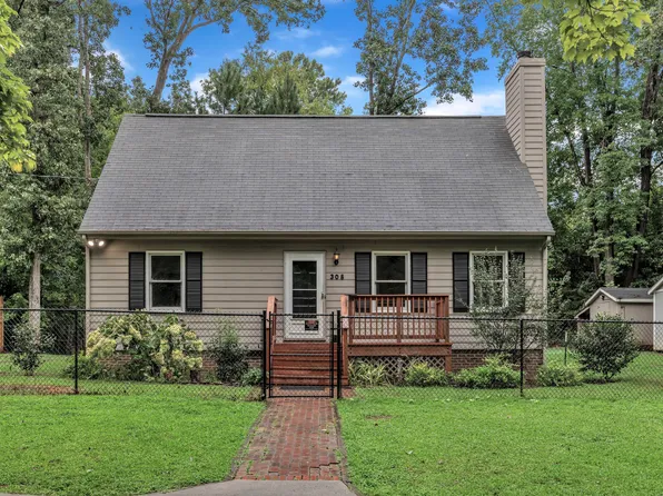 308 N Currie Dr, Sanford, NC 27330