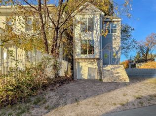 689 Clinton Ave, Newark, NJ 07108