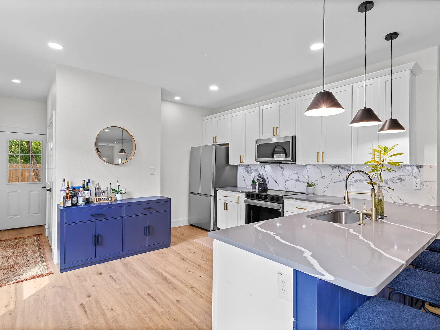 4 bed, 1538 sqft, $2,599 — Photo 4
